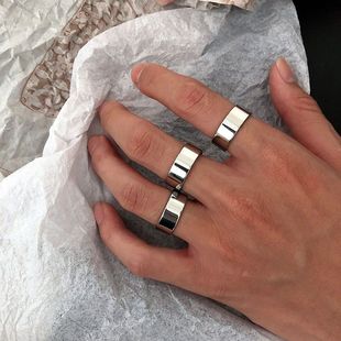 钛钢不褪色潮流嘻哈银色钛钢戒指冷淡风高级光面简约戒指男女 个性
