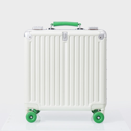 超轻PC行李箱静音万向轮