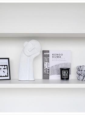 样板间书房简约软装饰品书柜创意家居相架树脂头像玻璃摆件ZH3074