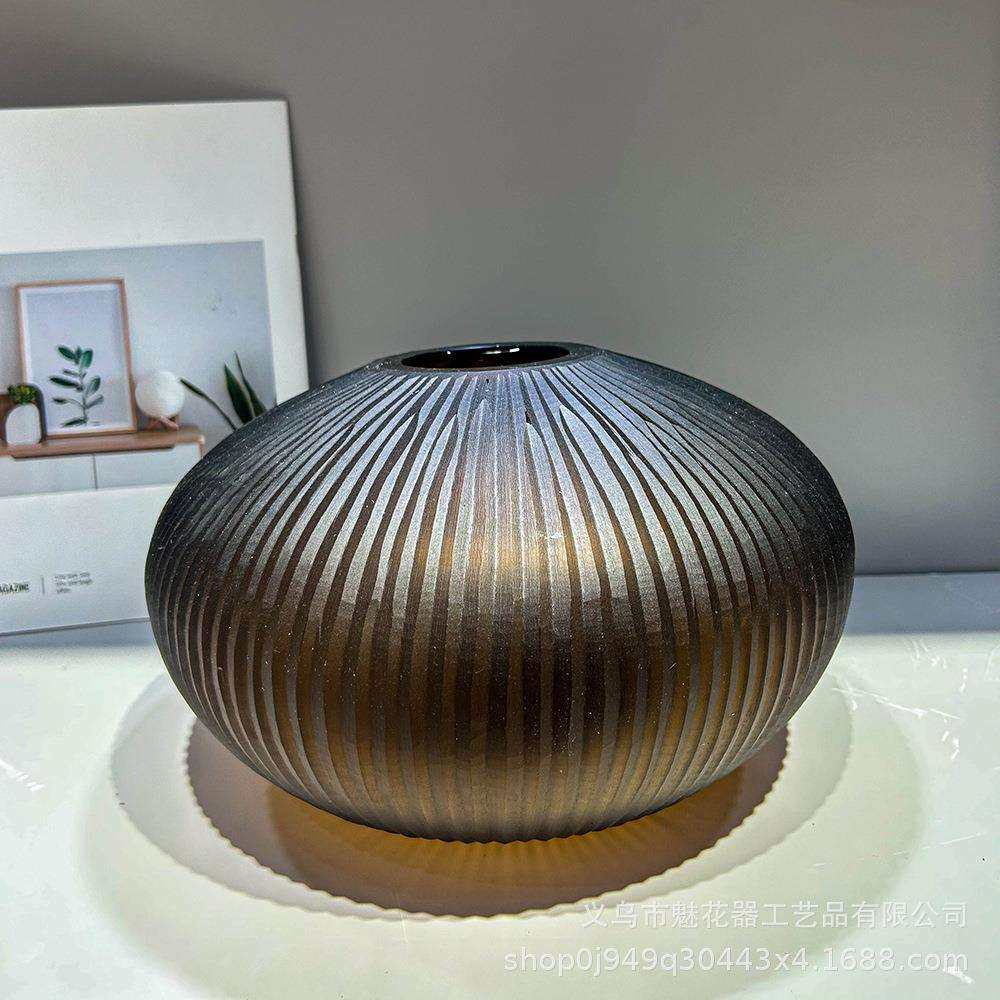 美式现代高级感磨刻竖纹琉璃花瓶办公室摆件样板间插花器高级装饰,纺织面料/辅料/配套,纺织机械配件,淘宝优惠券,粉丝福利购,淘宝优惠卷