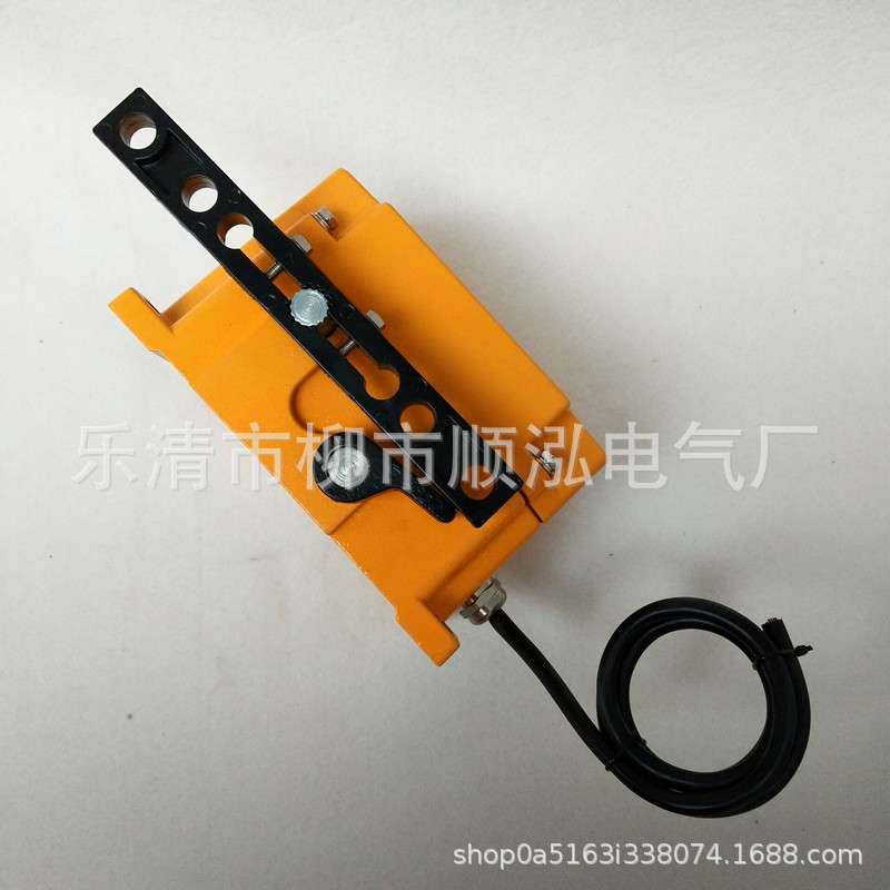 双向拉绳开关LMQ-II 输送带保护开关SPS-2D R0S-2D方形拉绳开关