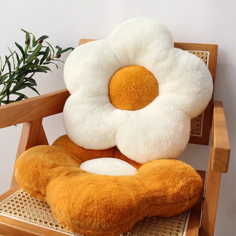 网红花朵抱枕毛绒玩具坐垫靠枕