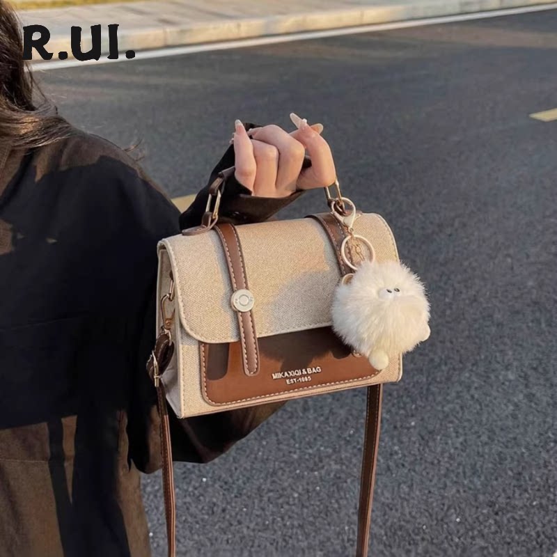 高级感复古包包女2026春季新款百搭单肩斜挎包时尚超火手提小方包