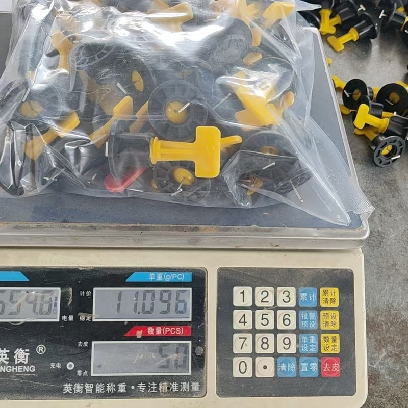 瓦工多功能瓷砖找平器旋转定位调平器铺地砖墙砖固定工具批发