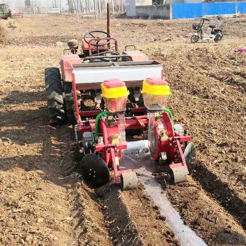 四轮拖拉机带动玉米花q生膜上点播机大豆高粱谷子起垄铺膜播种机,农机/农具/农膜,耕种机械/微耕机/开沟机,淘宝优惠券,粉丝福利购,淘宝优惠卷