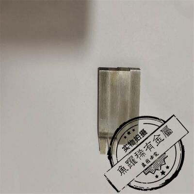 销售供应耐高温钼电极钼u小零件钼桶来图加工定做机械设备用