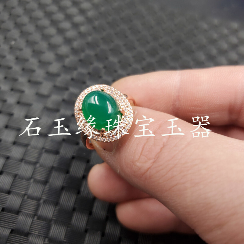 极速石玉缘玉石戒指碧绿色玉髓戒指绿玛瑙镶嵚活口戒指玉戒指玉指