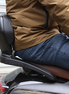 适用UE铃木UY125 oUU125 US125T后靠背铝合金后座腰靠尾翼改装配