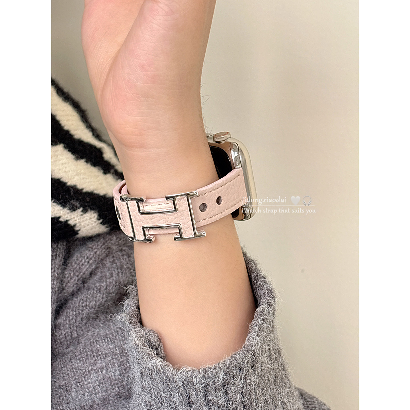 适用applewatchS11/10韩系荔枝纹工字扣表带苹果手表ultra3/2女款闺蜜iwatch9/8/7/6新款休闲百搭SE小众腕带