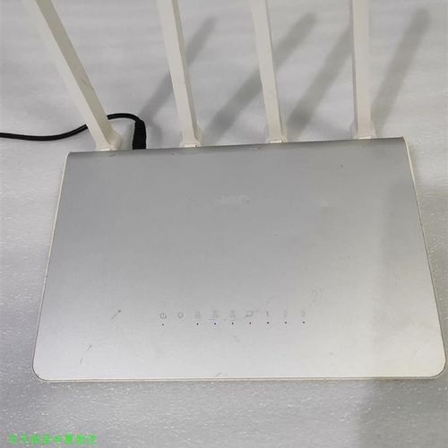 360安全路由j2型号360P3千兆双频路由器1台测试功能正常