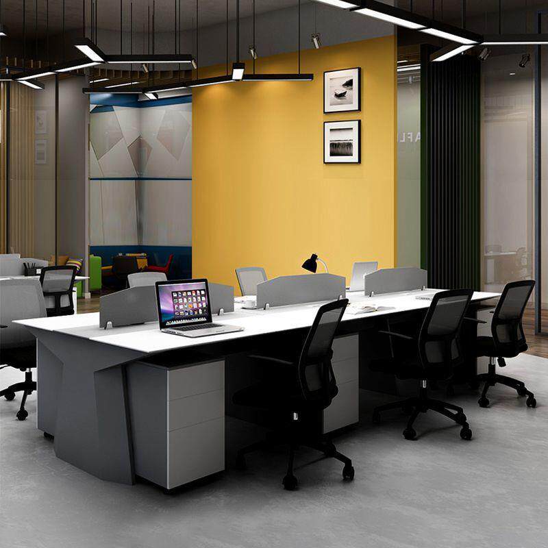 职员电脑桌椅组合烤漆办公桌简约现代员工位2/4/6屏风工作位四人