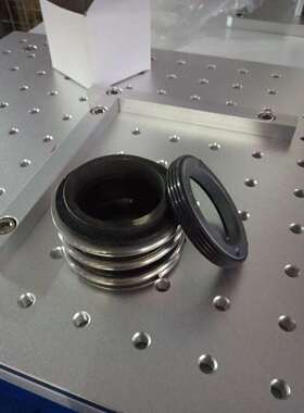 GDF50-40不锈钢耐腐蚀管道式离心泵机封东莞冠星牌65-19水泵