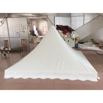 白色欧式大帐篷欧式带围布带窗帐篷尖顶方形帐篷，海滨旅游区庆典