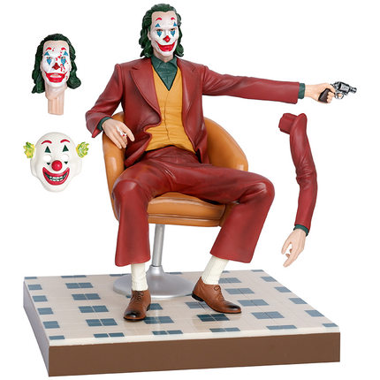 JOKER红色杰昆小丑男经典凳子坐姿双形态杰坤小丑模型摆件