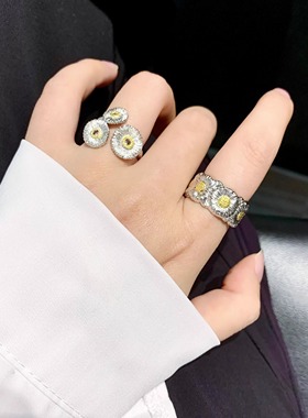 权志龙同款雏菊18K戒指女法式