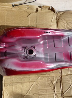 适用铃木钻豹HhJ125K-2 油箱 燃油箱 汽油箱 红色国产 摩托车配件