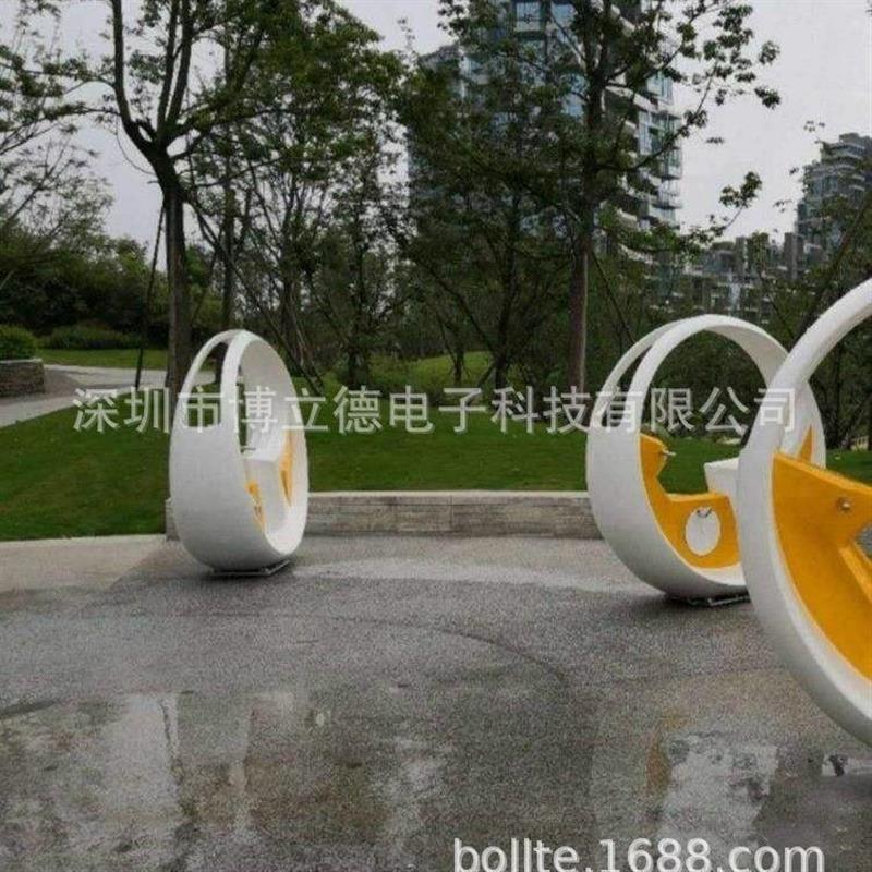 公户117外园踩水单车发光游乐设施水车踏互喷水自动行车脚喷泉