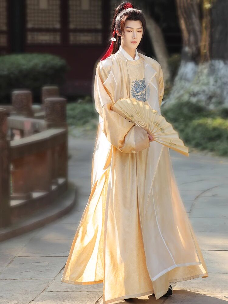 圆领袍古装秋冬款租一次用五天图片