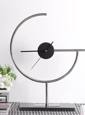 北欧金属摆件轻奢时钟台s钟家居创意几何工艺品样板间座钟装饰摆