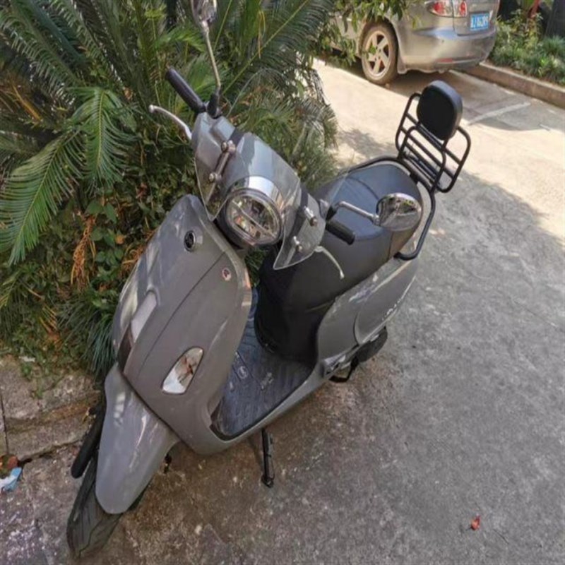 SYM+Fiddle三阳飞度四125摩托车改装后货架靠背支W架尾箱支架尾翼