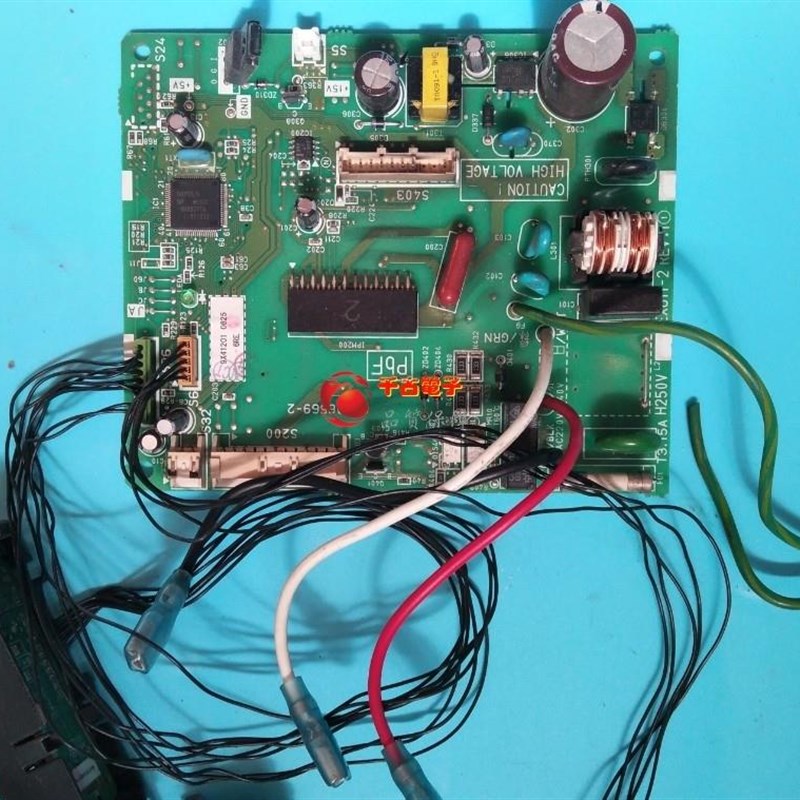 适用大金空调配件 FTXB35LC FTXH35JAV2CW 2P206569-2 2P206569-3