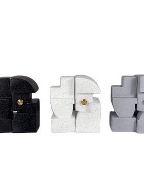 现代极简b约样板间客厅书房酒柜博古架树脂书挡书靠书立装饰品摆