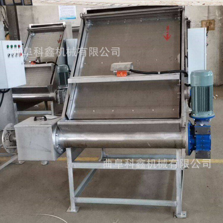 厂家直销分离机 养殖场发酵粪不锈钢挤干机 科鑫斜筛式牛粪脱水机