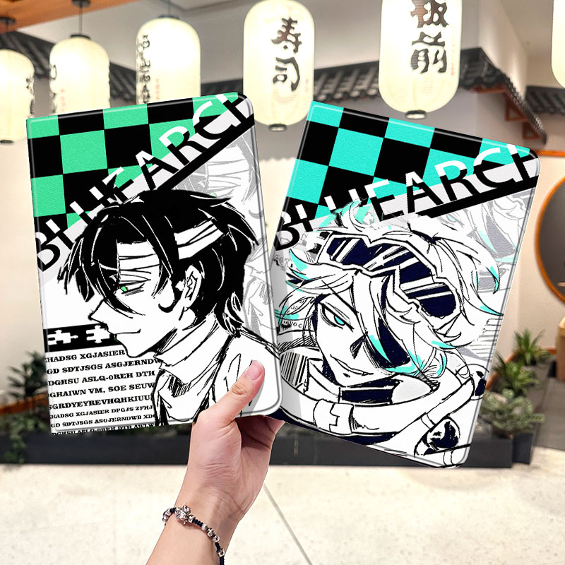 内壳软硅胶材质，四角防摔