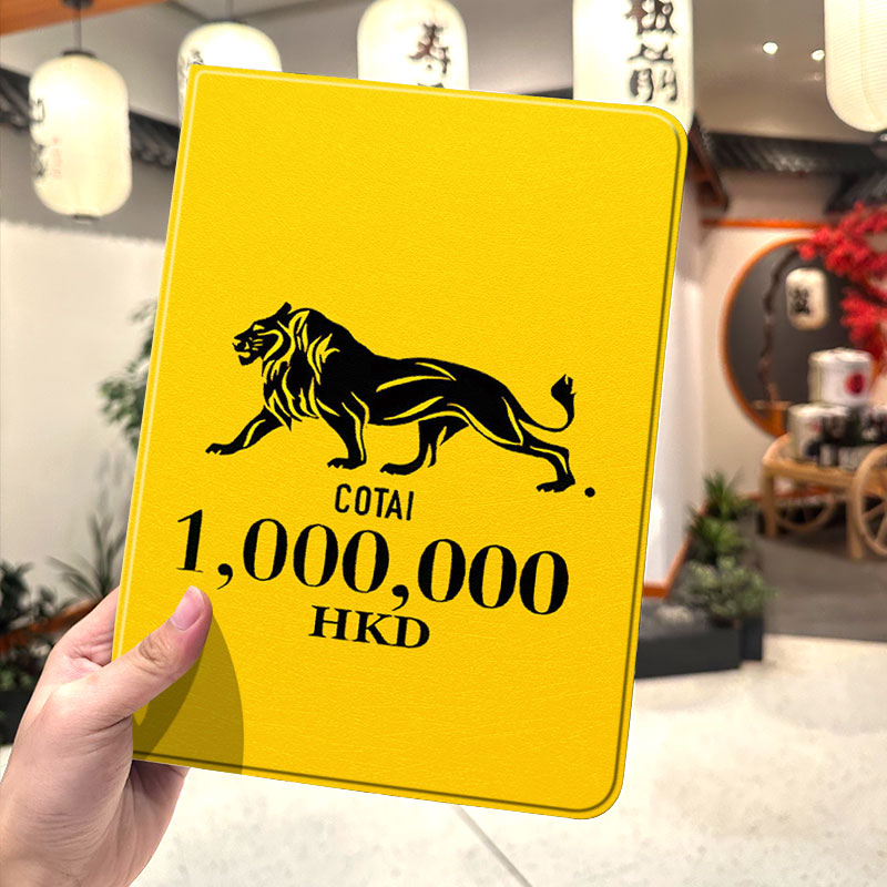 内壳软硅胶材质，四角防摔