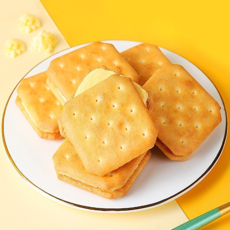 (整箱30包)柠檬夹心饼干独立包装解馋网红零食办公休闲食品批发