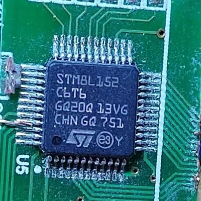 STM8L152C6T6 LQFP-48 8位微控制器MCU芯片单片机