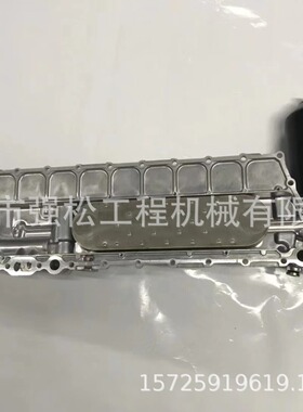 五 10铃6SD1边盖总成113200-9701 发动机配件涡轮增压器