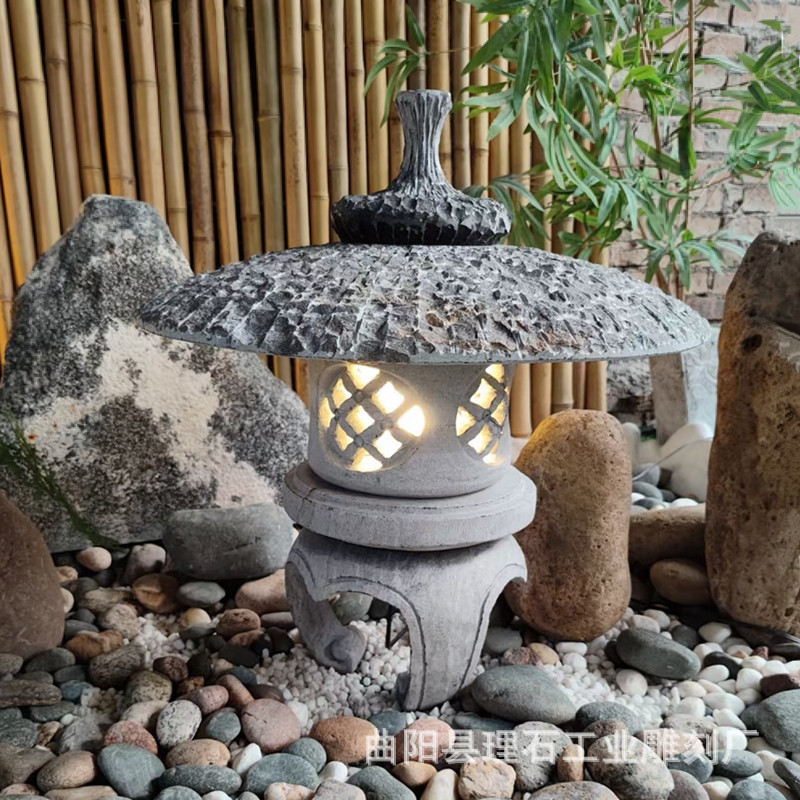 日式仿古青石太阳能庭院石灯笼