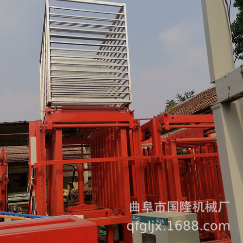 集装箱铺板制板机玻镁防火板全套设备秸秆板制板机械机器