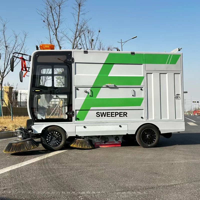 三轮驾驶式电动环卫扫地机
