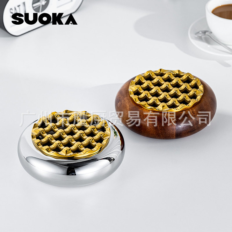 轻奢胡桃木烟灰缸高级感办公室酒店桌面防风飞灰缸商用创意不锈钢