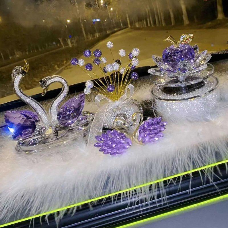 太阳能旋转苹果莲花天鹅汽车香薰摆件车内饰摆件女,汽车用品/电子/清洗/改装,摆件,淘宝优惠券,粉丝福利购,淘宝优惠卷