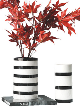 北欧家居现代大理石条纹r插花器样板房客厅餐桌黑白直身花瓶储物