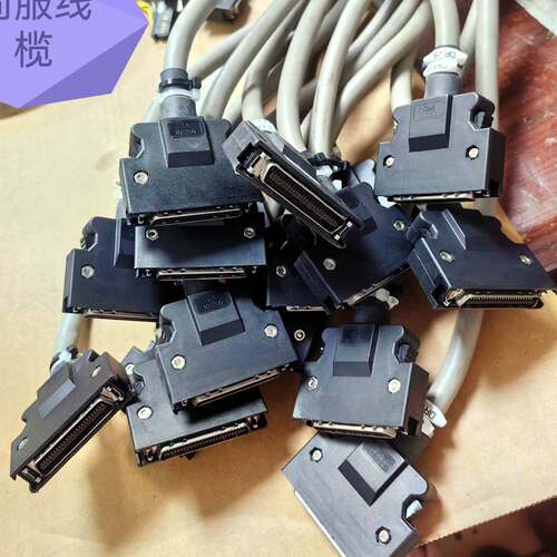 可维修安川伺服驱动器CN1插头，件，型号3M-10350，50议价