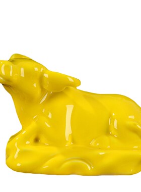 陶瓷十二生肖黄色躺p牛装饰品风水财富镇屋角瓷水牛工艺品