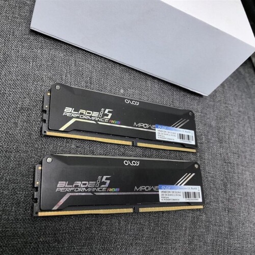 议价议价玉兰油OLOy MPOWER DDR5-7200 32G
