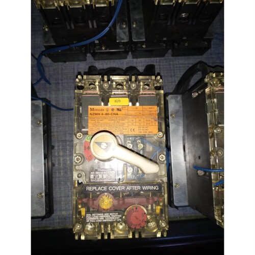 议价原装金钟穆勒透明塑壳NZMH480 CNA 有1个
