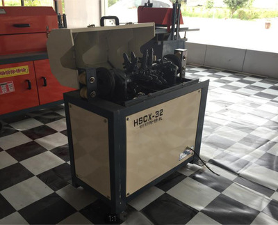 HSCX-32型钢筋除锈机  废旧圆钢螺纹钢抛光清锈机器