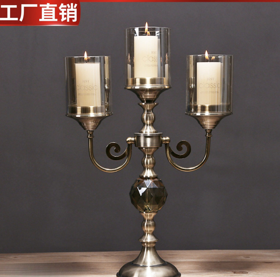 2026复古金属玻璃三头蜡烛台欧式轻奢样板间客厅餐桌家居装饰摆件