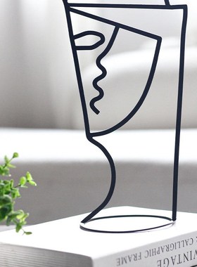 现Z0334e2-3代艺客术创意铁艺条黑色线五官摆件样房售楼板部书房