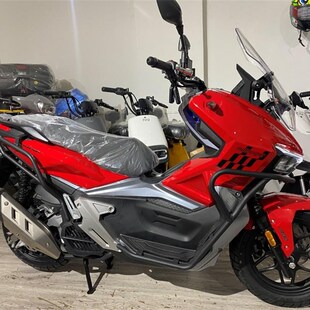 极速适用布雷斯通极宙ADV15x0挡风玻璃改装 摩托车尾架保险杠一体