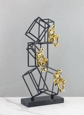 欧式轻奢抽象金属框架思考者人物雕塑摆件玄关酒店电视柜家居饰品