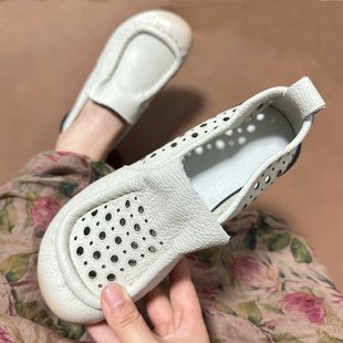 真皮软底中老年凉鞋 牛筋底妈妈鞋 女防滑舒适老人皮鞋 夏季 洞洞单鞋