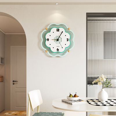 快速发货免打孔钟表挂钟客厅202H4新款简约大气时尚家用挂墙
