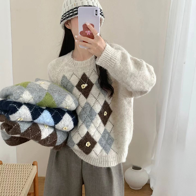 韩系学院风菱形格纹毛衣女